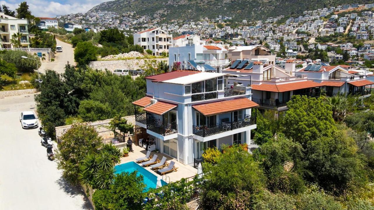 Yigit Apart Kalkan Luaran gambar
