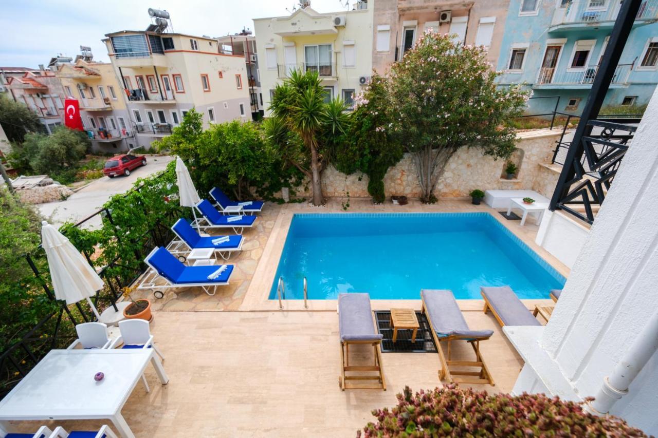 Yigit Apart Kalkan Luaran gambar